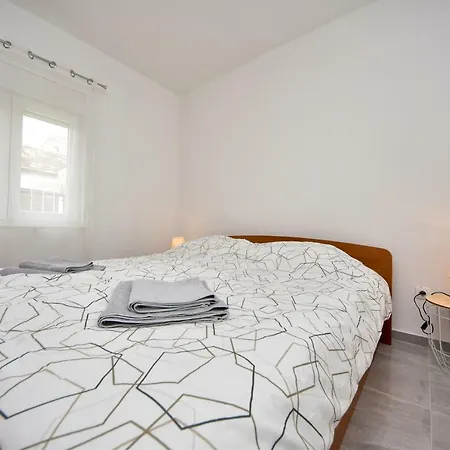 Lilly Apartmán Zadar